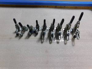 lot 77 image: Toggle Clamps
