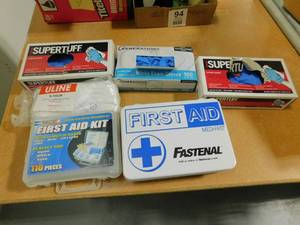 lot 95 image: Medical Items