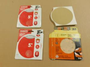 lot 107 image: Sanding Discs