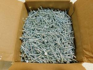 lot 170 image: Screws