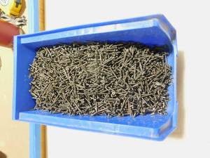 lot 180 image: Face Frame Screws
