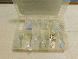 lot 185 image: Tenn-Tex Glass Door Retainer Starter Kit