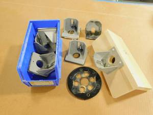 lot 194 image: Router Bases