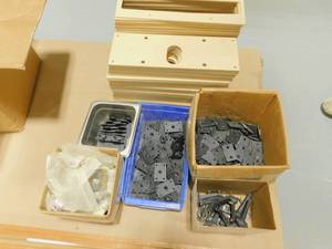 lot 226 image: Metal Pieces