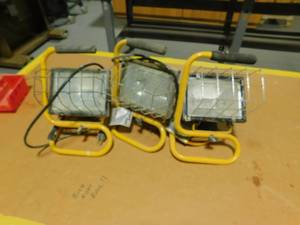 lot 230 image: Portable Hologen Work Lights