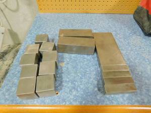 lot 272 image: Weights