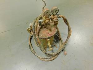 lot 294 image: Glue Pot Stand and Sprayer