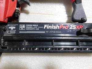 lot 43 image: Senco FinsherPro Pneumatic 18 Gauge Brad Nailer