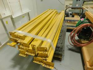 lot 310 image: Pallet Racking