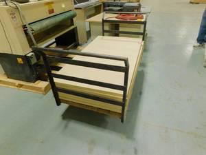 lot 322 image: Cart