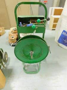 lot 325 image: Metal Bander