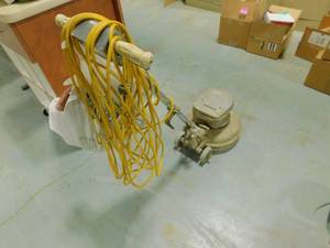 lot 327 image: Floor Buffer