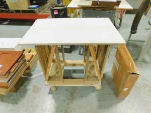 lot 394 image: Woodworking Table on Wheels