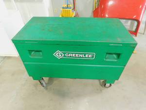 lot 433 image: Greenlee Storage Box