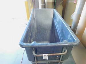 lot 458 image: Utility Tilt Truck
