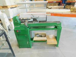 lot 431 image: Rockwell  Delta Lathe