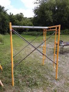 Bil-Jax Walk-Through Scaffolding 4x5x6 With One Louisville Aluminum Deck