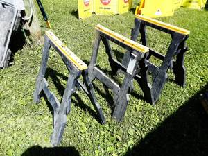 3-Plastic Saw Horses