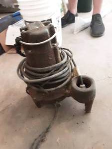 Zoeller 2 Submersible Pump