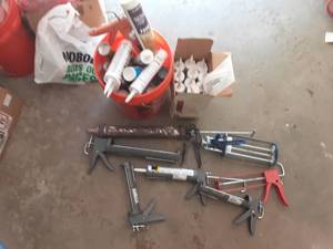 Caulk & Caulking Guns