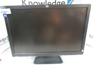 lot 29 image: HP LE2201w LCD Monitor