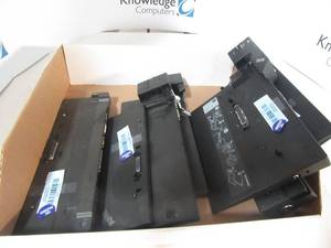 lot 83 image: Box of 5 lenovo docking stations