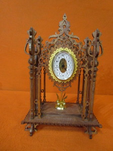 Clock 9x7x14