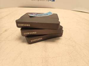 samsung docking stations (x3)Model  AA-RD5NDOC