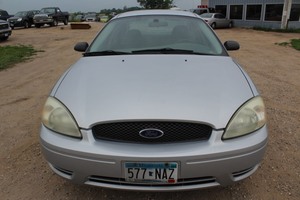 2004 Ford Taurus SES