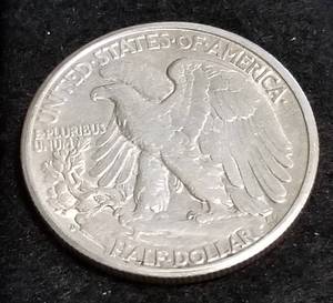 1945-D WALKING LIBERTY HALF DOLLAR