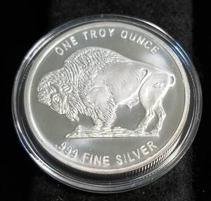 1 TROY OZ. .999 FINE SILVER INDIAN BUFFALO DESIGN IN AIRTITE