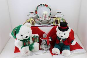 Christmas Serving Set, Bears & Misc
