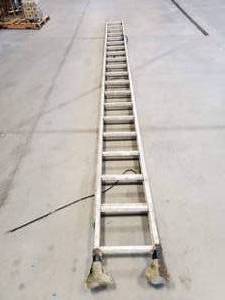 40 Aluminum Extension Ladder