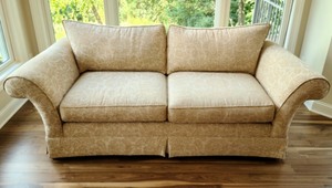 lot 6 image: Light Tan Printed Ethan Allen Sofa