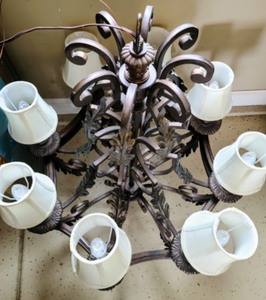 lot 24 image: Bronze Chandelier