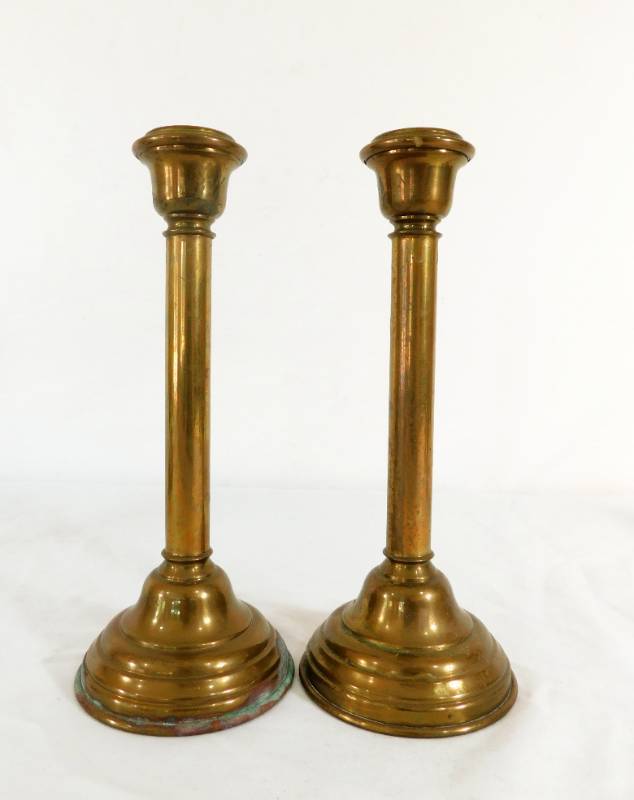 lot 63 image: Vintage Brass Candle Holders and Vintage Brass Oil Lamps