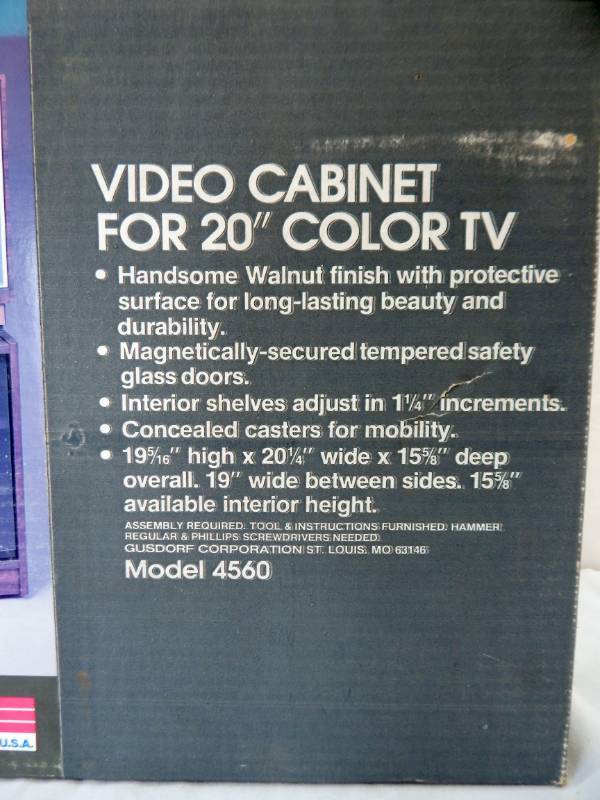lot 73 image: Gusdorf Video Cabinet