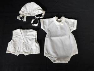 lot 13 image: Vintage Infant Suit with Vest and Bonnet