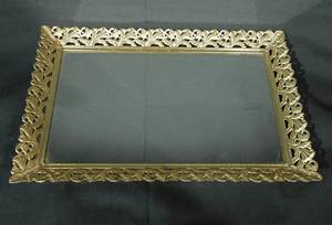 lot 53 image: Vintage Framed Mirror