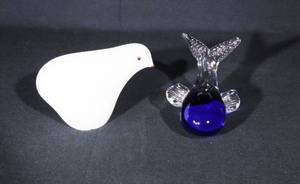 lot 104 image: Murano Polar Bear and Colbalt and Glass Whale