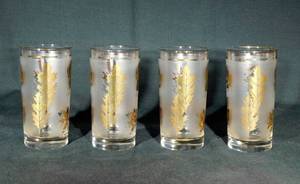 lot 23 image: 4 Vintage Golden Foliage Tumbler by LIBBEY GLASS COMPANY
