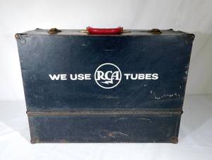 lot 34 image: Vintage RCA Service Repairmans Case