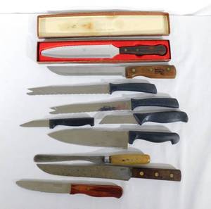 lot 92 image: Lot of 10 Kitchen Knives including Bunco Hanna Safety Award 1981