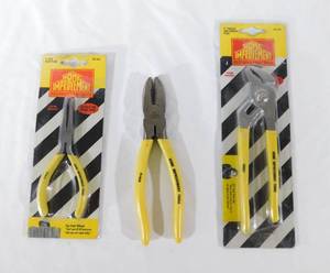 lot 143 image: Vintage Home Improvement TV Show Promotional Tools & Hardware Tools