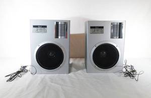 lot 121 image: Set of 2 Cariole Speakers