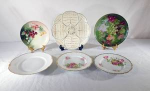 lot 138 image: Lot of 6 Vintage Decorative Plates including Antique Avalon Faience Magolica Chesapeake Haynes Platter