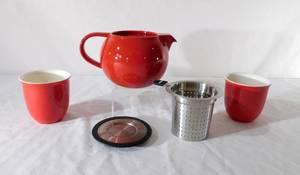 lot 139 image: Forlife Teapot with Stainless Infuser with 2 cups