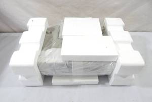 lot 74 image: Vintage New Open Box GE Spacemaker Under Cabinet AM FM Stereo and Cassette Radio