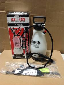 lot 15 image: D.B. Smith 2 Gal. Contractor Sprayer in good condition