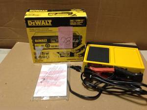 lot 28 image: DEWALT 30 Amp Multi Bank Battery Charger with 80 Amp Engine Start in good condition